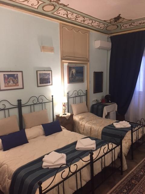 B&B Locami Piazzetta Messinese Palermo Dış mekan fotoğraf